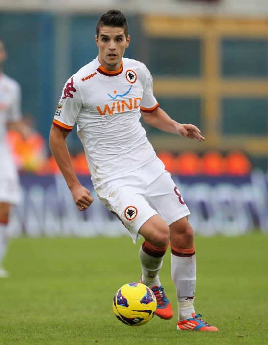 CATANIA, ITALY - JANUARY 13:  Eric Lamela of Roma during the Serie A match between Calcio Catania and AS Roma at Stadio Angelo Massimino on January 13, 2013 in Catania, Italy.  (Photo by Maurizio Lagana/Getty Images)