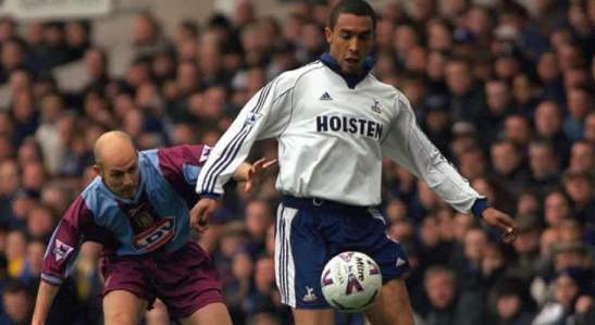 Record signing of Chris Armstrong from Crystal Palace for £4.5 million